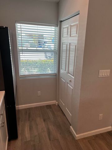 2277 SE Monroe Street, Stuart, FL 34997