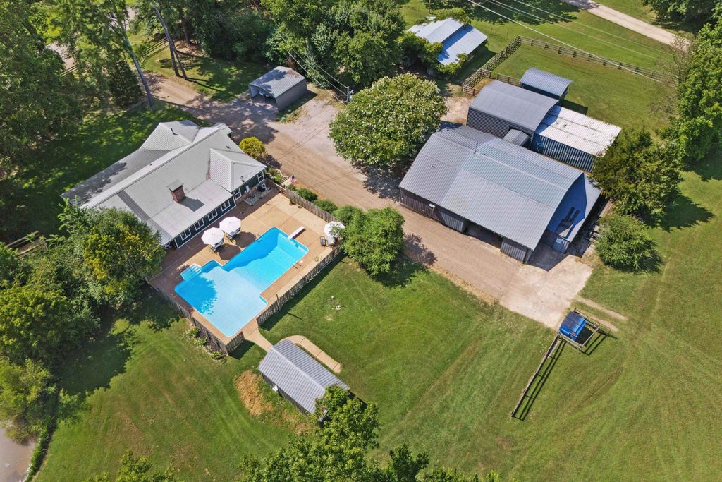 430 TERRY RD, Oakland, TN 38060