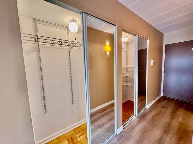 5616 N Kenmore Avenue 2E, Chicago, IL 60660