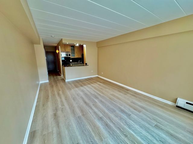 5616 N Kenmore Avenue 2E, Chicago, IL 60660