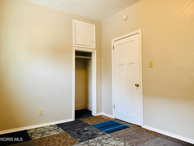 219 Storrs, Toledo, OH 43609