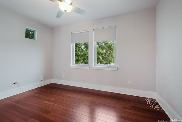 230 Callaghan, San Antonio, TX 78210