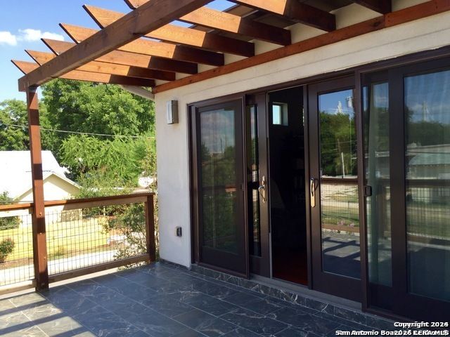 230 Callaghan, San Antonio, TX 78210