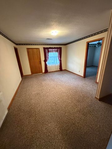 1002 Poplar Street, Walterboro, SC 29488