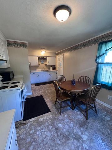 1002 Poplar Street, Walterboro, SC 29488