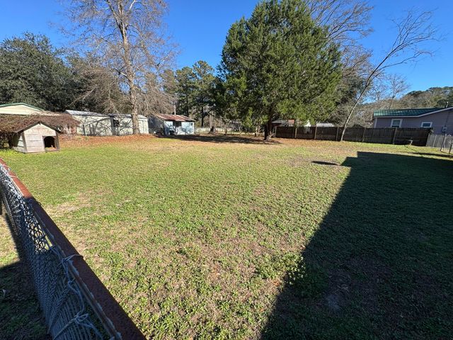 1002 Poplar Street, Walterboro, SC 29488