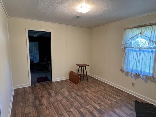 1002 Poplar Street, Walterboro, SC 29488