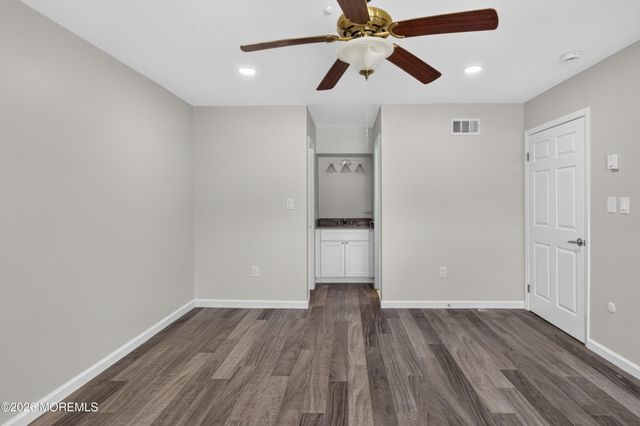 47 Wild Turkey Way A, Manalapan, NJ 07726