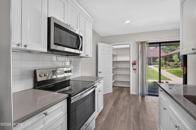 47 Wild Turkey Way A, Manalapan, NJ 07726