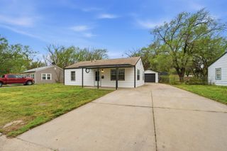 4633 S Hemlock Ave, Wichita, KS 67216