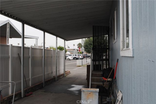 10800 Dale Ave SPC 127, Stanton, CA 90680