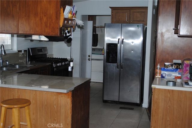 10800 Dale Ave SPC 127, Stanton, CA 90680