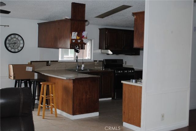 10800 Dale Ave SPC 127, Stanton, CA 90680
