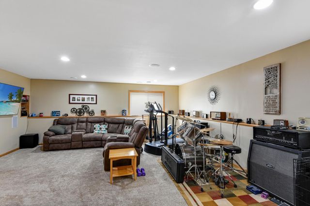 5000 Bluff Road, Big Lake, MN 55309