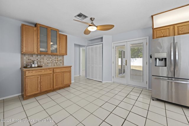 6135 Alderwood Street, Spring Hill, FL 34606