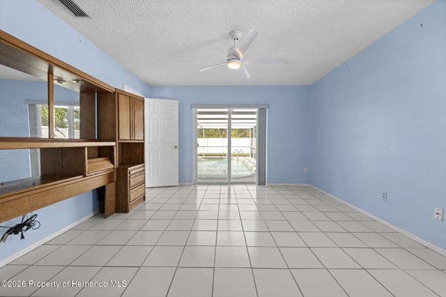 6135 Alderwood Street, Spring Hill, FL 34606