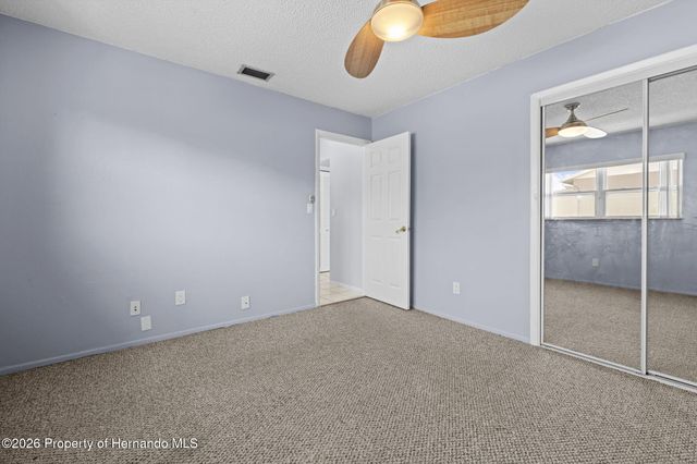 6135 Alderwood Street, Spring Hill, FL 34606