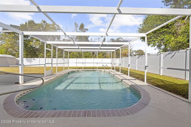 6135 Alderwood Street, Spring Hill, FL 34606