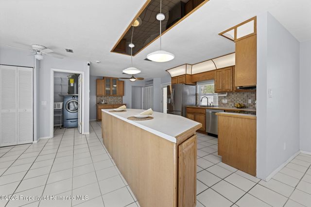 6135 Alderwood Street, Spring Hill, FL 34606