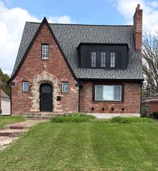 1530 Olmsted Place, Dayton, OH 45406