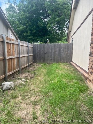 12011 E 89th Place North, Owasso, OK 74055