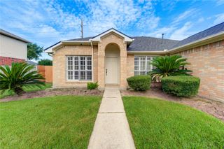 5143 W Harrow Drive, Houston, TX 77084