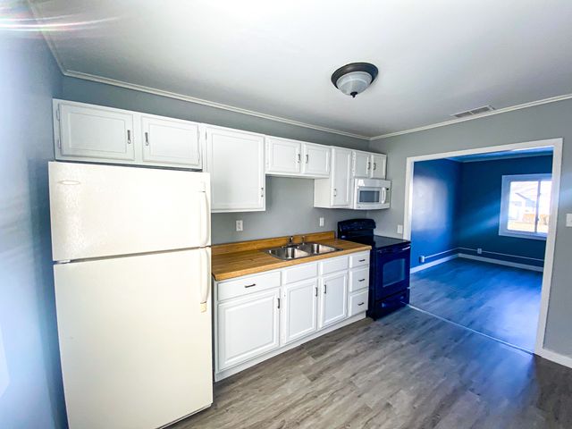 Address unavailable.