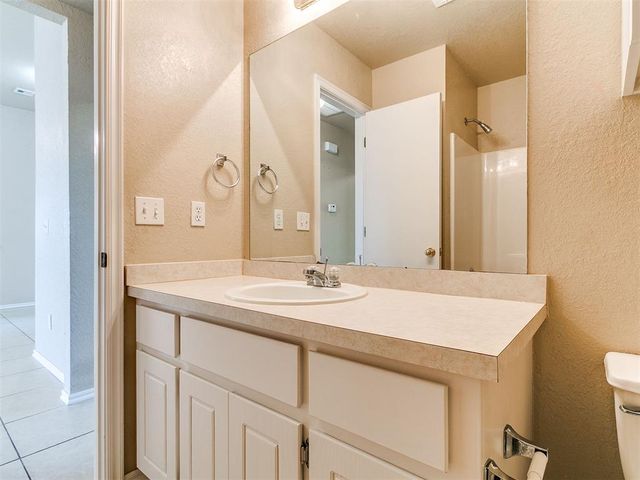 704 NW 21st Street, Moore, OK 73160