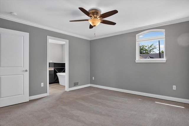 28000 Worthington Street, Saint Clair Shores City, MI 48081