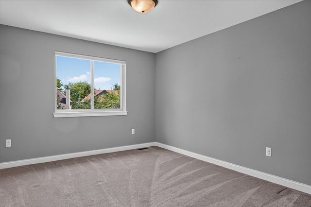 28000 Worthington Street, Saint Clair Shores City, MI 48081