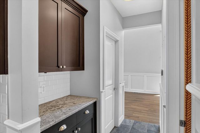 28000 Worthington Street, Saint Clair Shores City, MI 48081