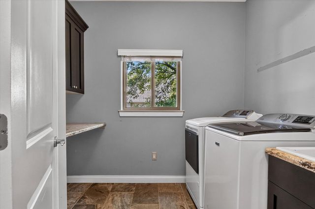 28000 Worthington Street, Saint Clair Shores City, MI 48081