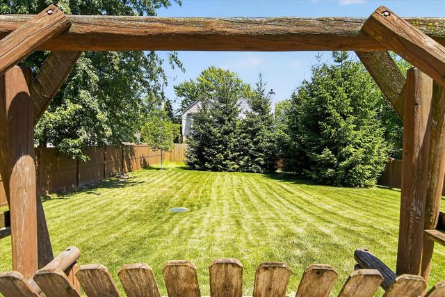28000 Worthington Street, Saint Clair Shores City, MI 48081