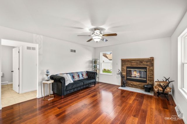 710 Daisy Court, Seneca, IL 61360