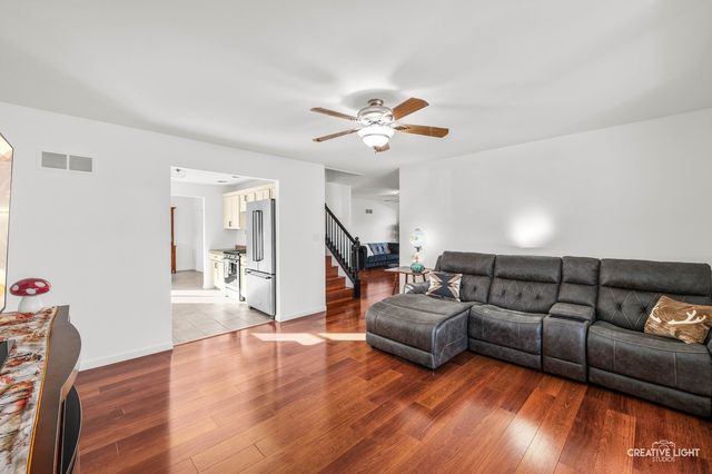 710 Daisy Court, Seneca, IL 61360