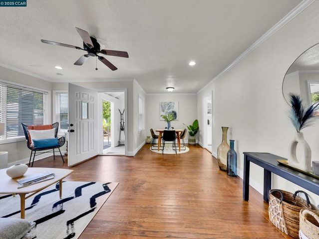 2860 Laguna St, Concord, CA 94518