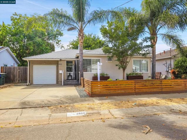 2860 Laguna St, Concord, CA 94518