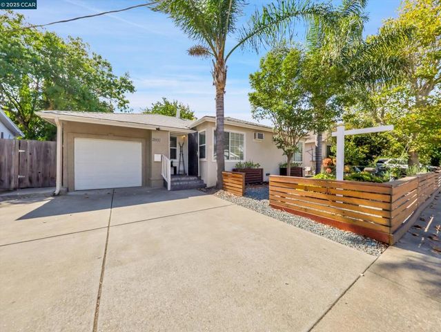 2860 Laguna St, Concord, CA 94518