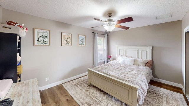 201 NE Faring Avenue, Port St. Lucie, FL 34983