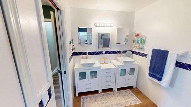 201 NE Faring Avenue, Port St. Lucie, FL 34983