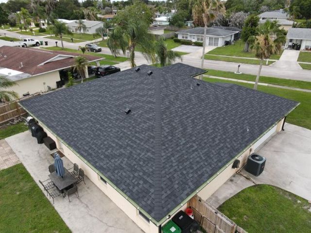201 NE Faring Avenue, Port St. Lucie, FL 34983