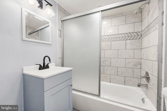 578 SWAIN ST, Bristol, PA 19007