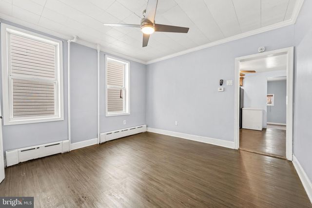 578 SWAIN ST, Bristol, PA 19007