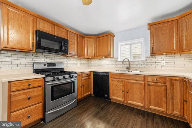 578 SWAIN ST, Bristol, PA 19007