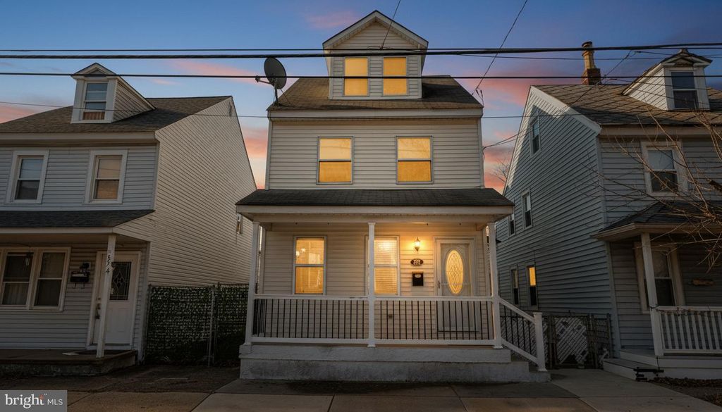 578 SWAIN ST, Bristol, PA 19007