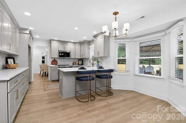 1943 Watlington Drive, Charlotte, NC 28270
