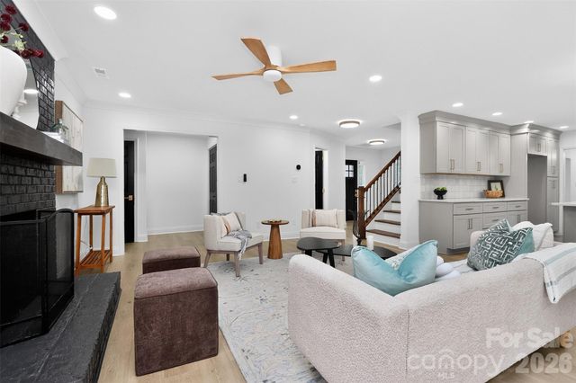 1943 Watlington Drive, Charlotte, NC 28270