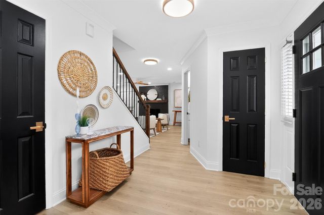 1943 Watlington Drive, Charlotte, NC 28270