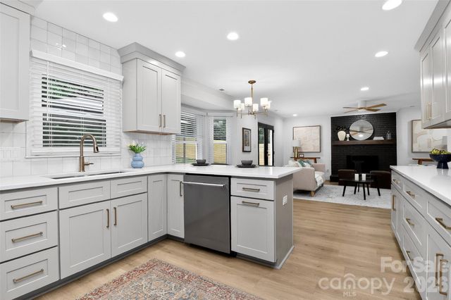 1943 Watlington Drive, Charlotte, NC 28270