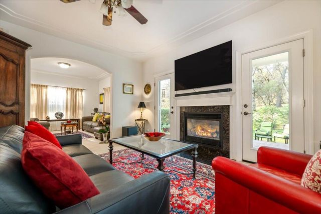 20114 Tiger Tail Rd, Grass Valley, CA 95949